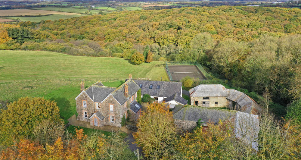 Woodhouse aerial view